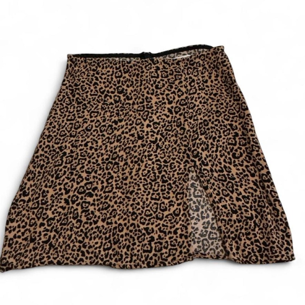 Reformation Leopard Mini Skirt‎ Women Size 0 Tan Excellent Slit Animal Print